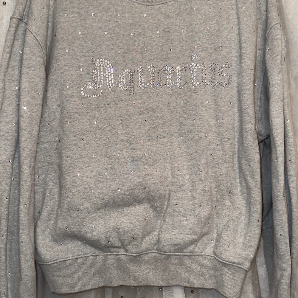 Good American “AQUARIUS” sweatshirt